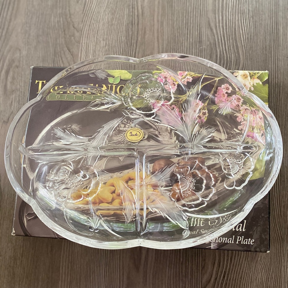 Studio Silversmiths Vintage Fine Crystal Oval Serving Plate Made in Japan Flower